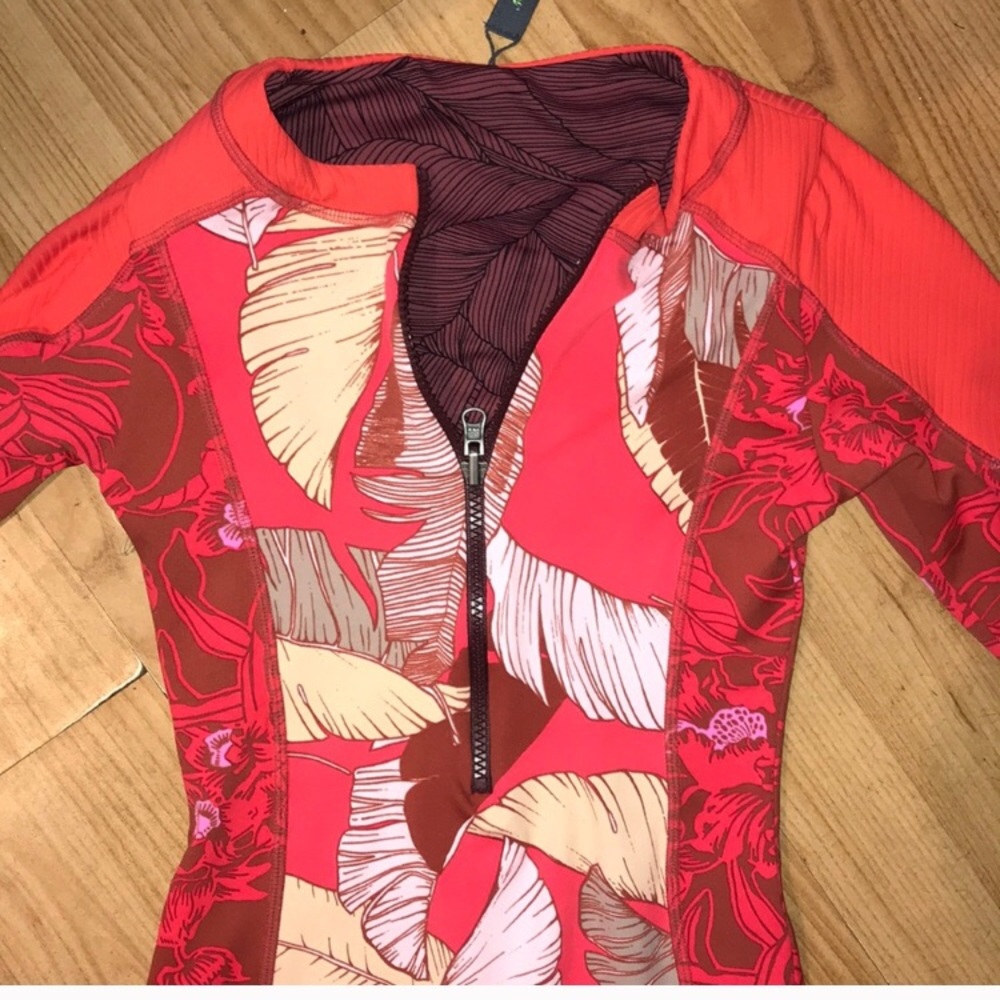 MAAJI one piece size small